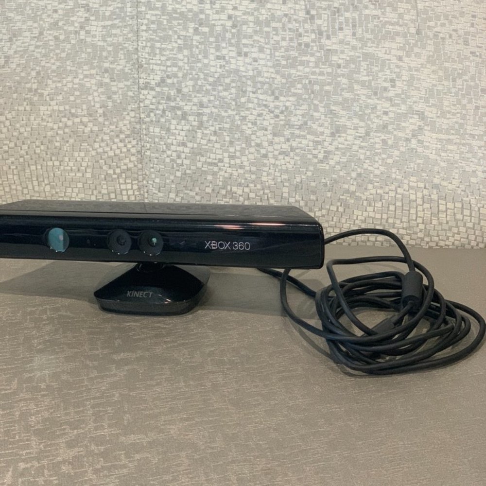 XBox 360 Kinect - Picture 3 of 3